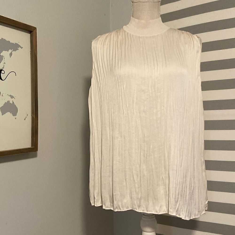 Vince Ivory Rib Mock Neck Crushed Satin Shell Blouse Size Medium